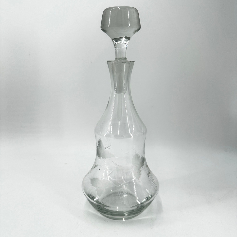 Vintage Etched Glass Decanter with Stopper Grapevine Leaf‎ Pattern Clear 12.5"